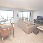 3-Bedroom Beach Front Apartment At Beira Mar