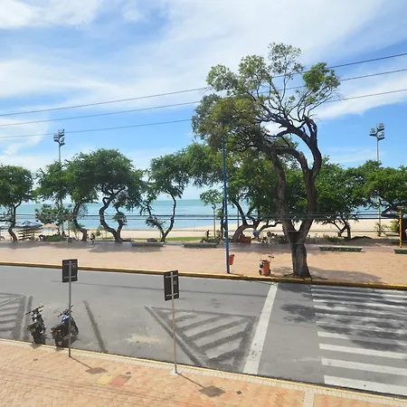 3-bedroom Beach Front At Beira Mar Apartamento Fortaleza (Ceara)
