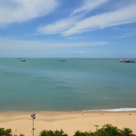 Apartamento 3-bedroom Beach Front At Beira Mar Fortaleza (Ceara)